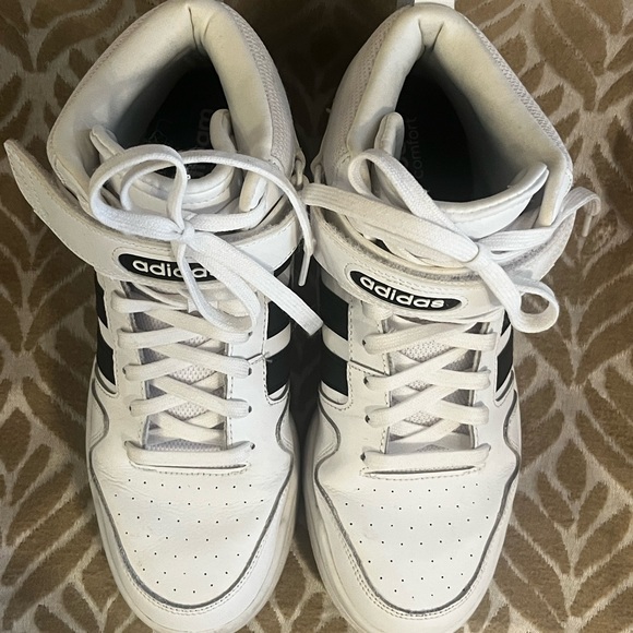 Adidas Lace-Up Originals - Picture 6 of 6